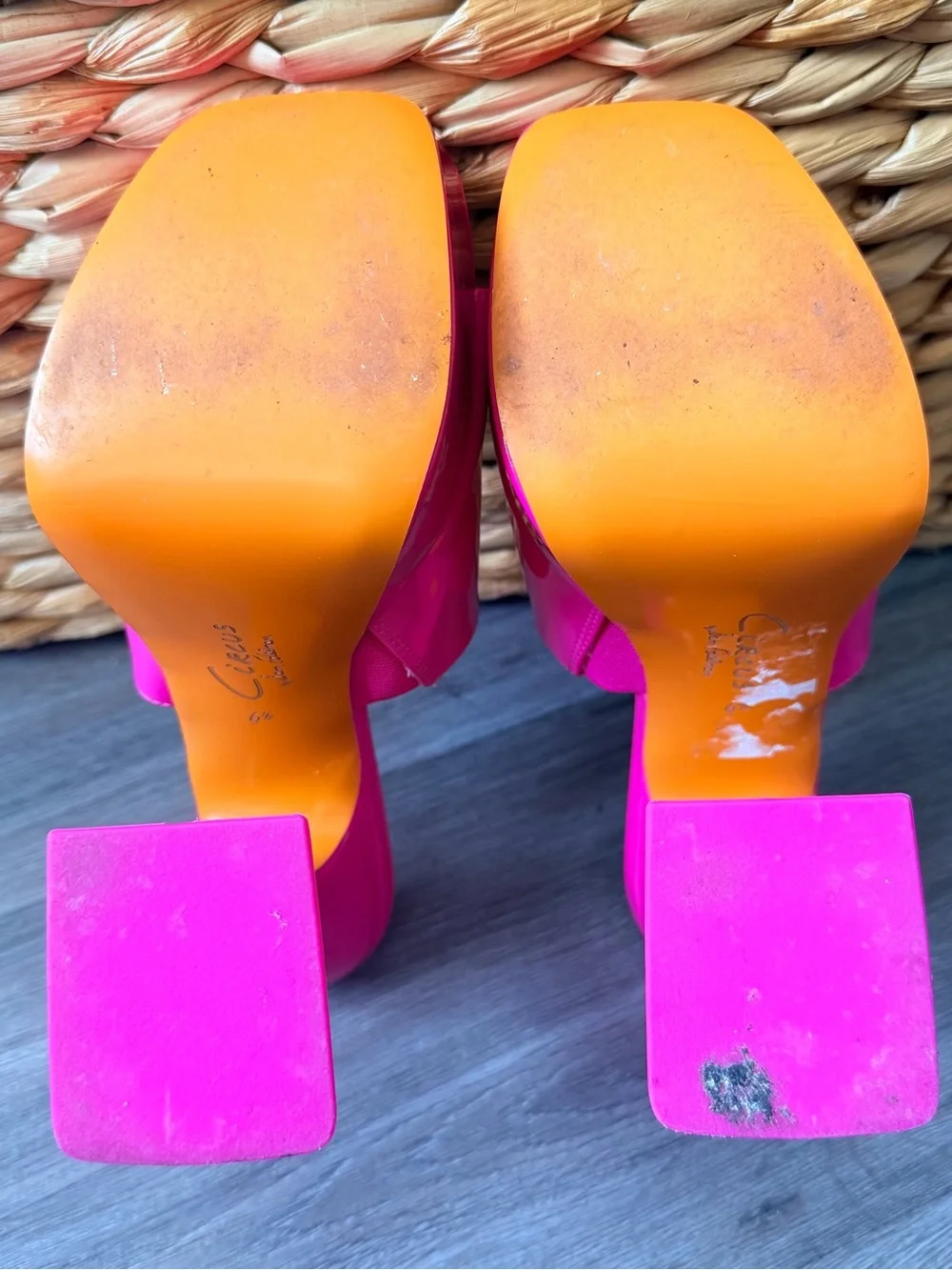 CIRCUS by Sam Edelman Hot Pink Patent Platform Mules